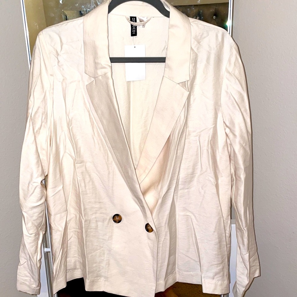 Off white H&M shirt blazer